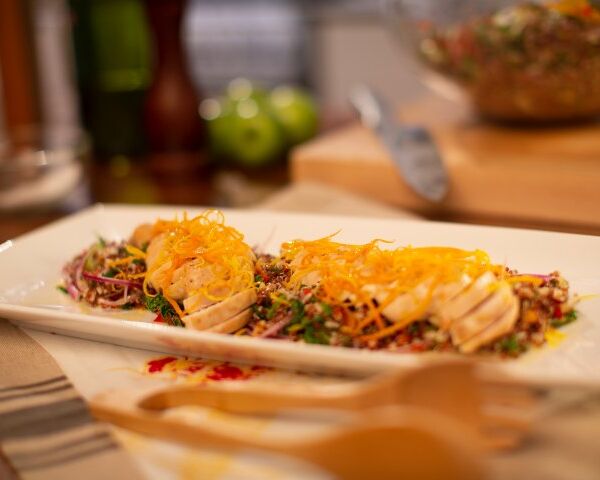 R1-07 Lean Chicken & Quinoa Super Food Salad 0635.jpg