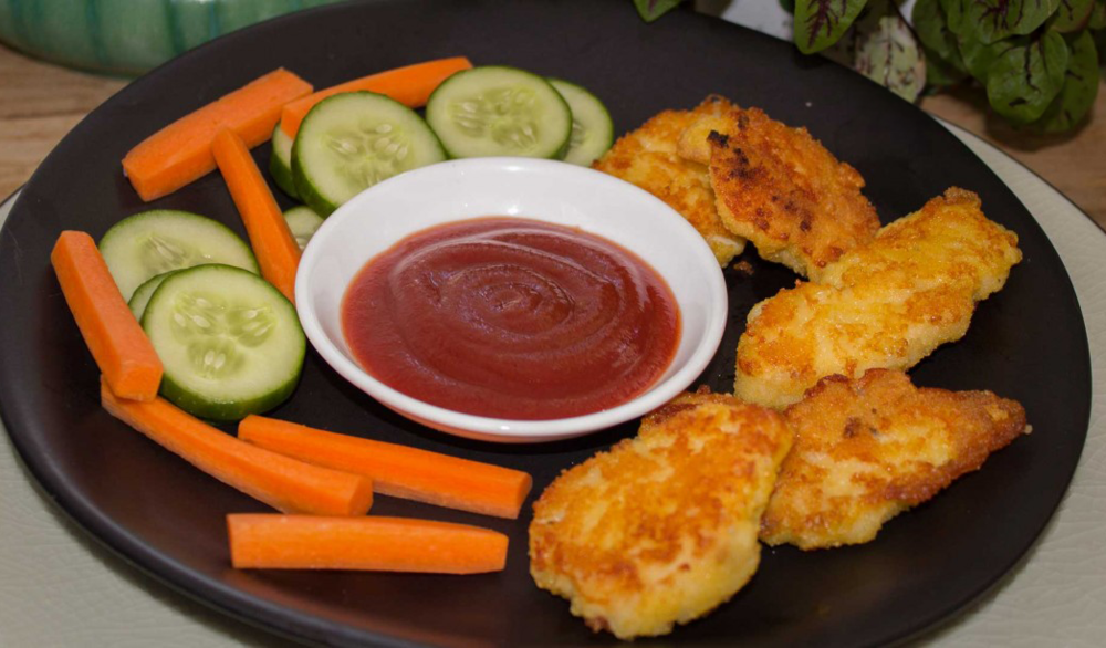 R-S25-Homemade-chicken-nuggets-RIGHT-1090x613.png