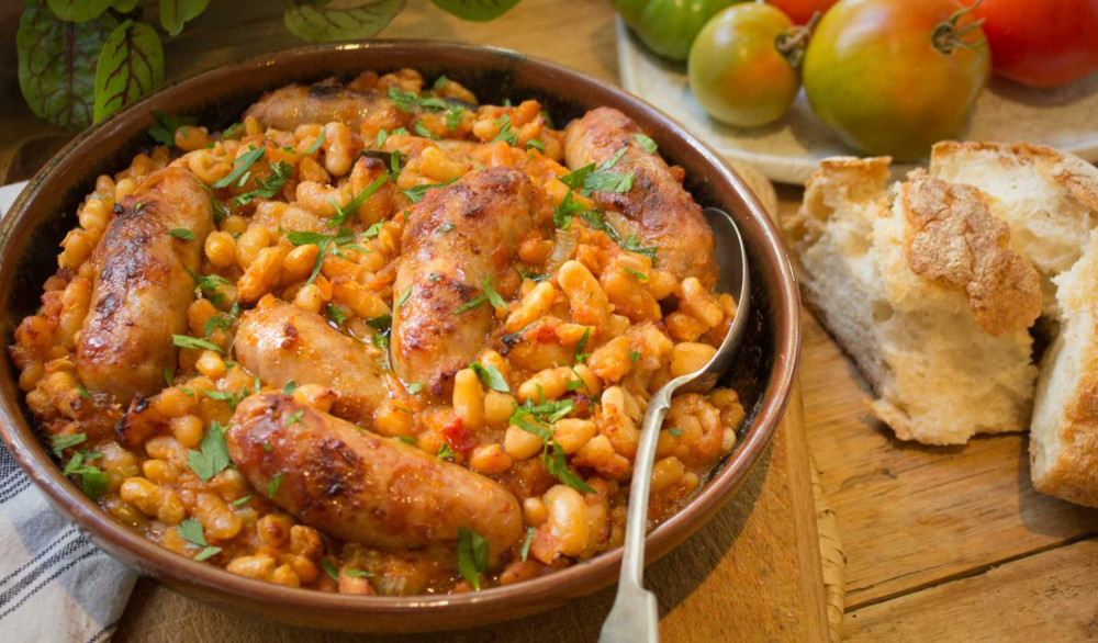 R-S23-Homemade-baked-beans-RIGHT-1090x613.png