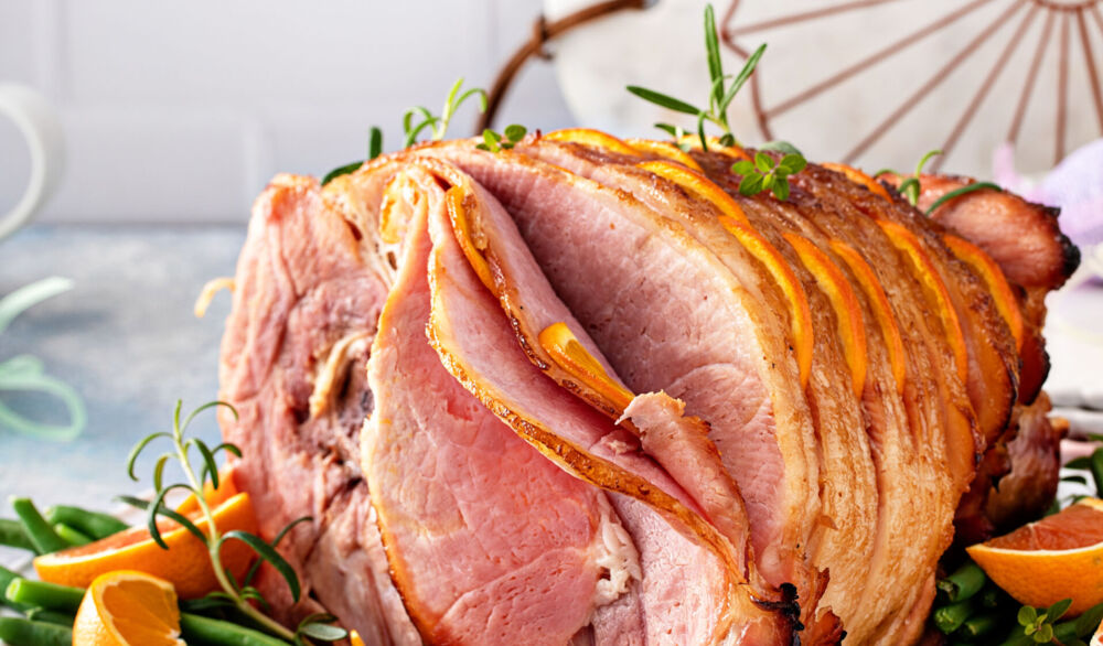 Traditional-Easter-ham-with-orange-honey-glaze-1395404270_4480x6720 copy.jpeg