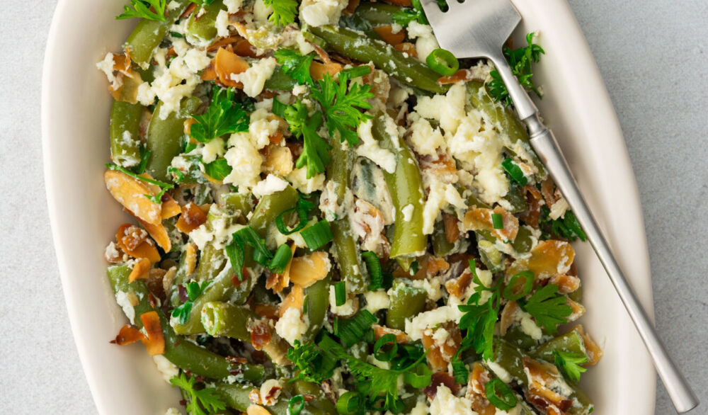 Roasted-almond-flakes-with-green-beans-1345074423_4000x6000.jpeg